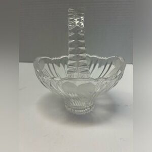 Vintage Crystal Basket‎ with Handle Clear Glass Candy Dish Vanity Decor